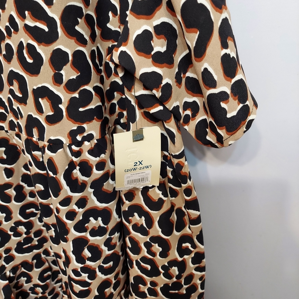 Leopard plus size short sleeve tiered dress animal - Picture 6 of 12